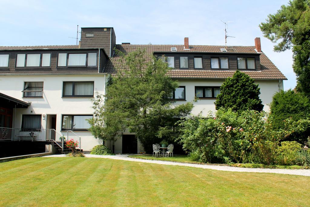 Hotel Haus Kastanienhof Mülheim an der Ruhr Exterior foto